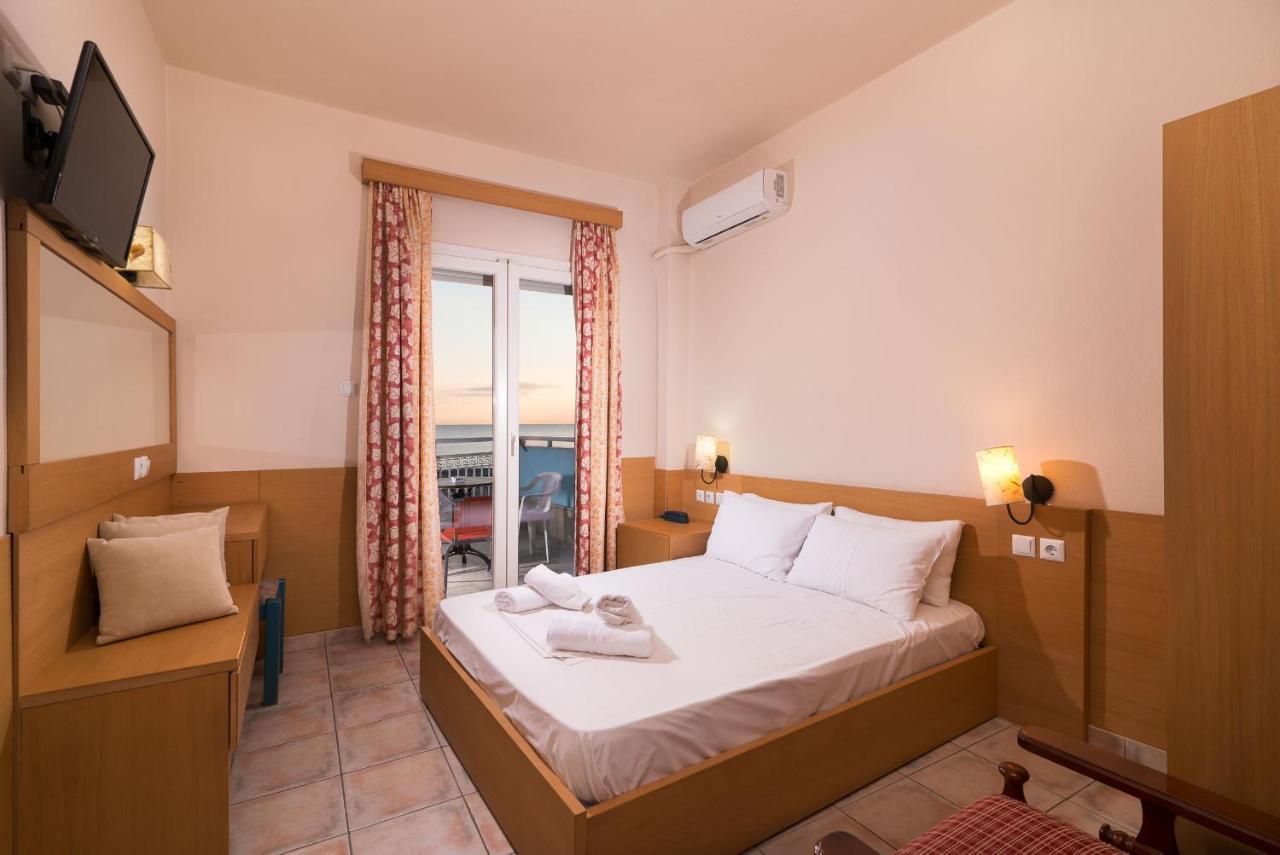 Hotel Ralitsa リメナリア エクステリア 写真