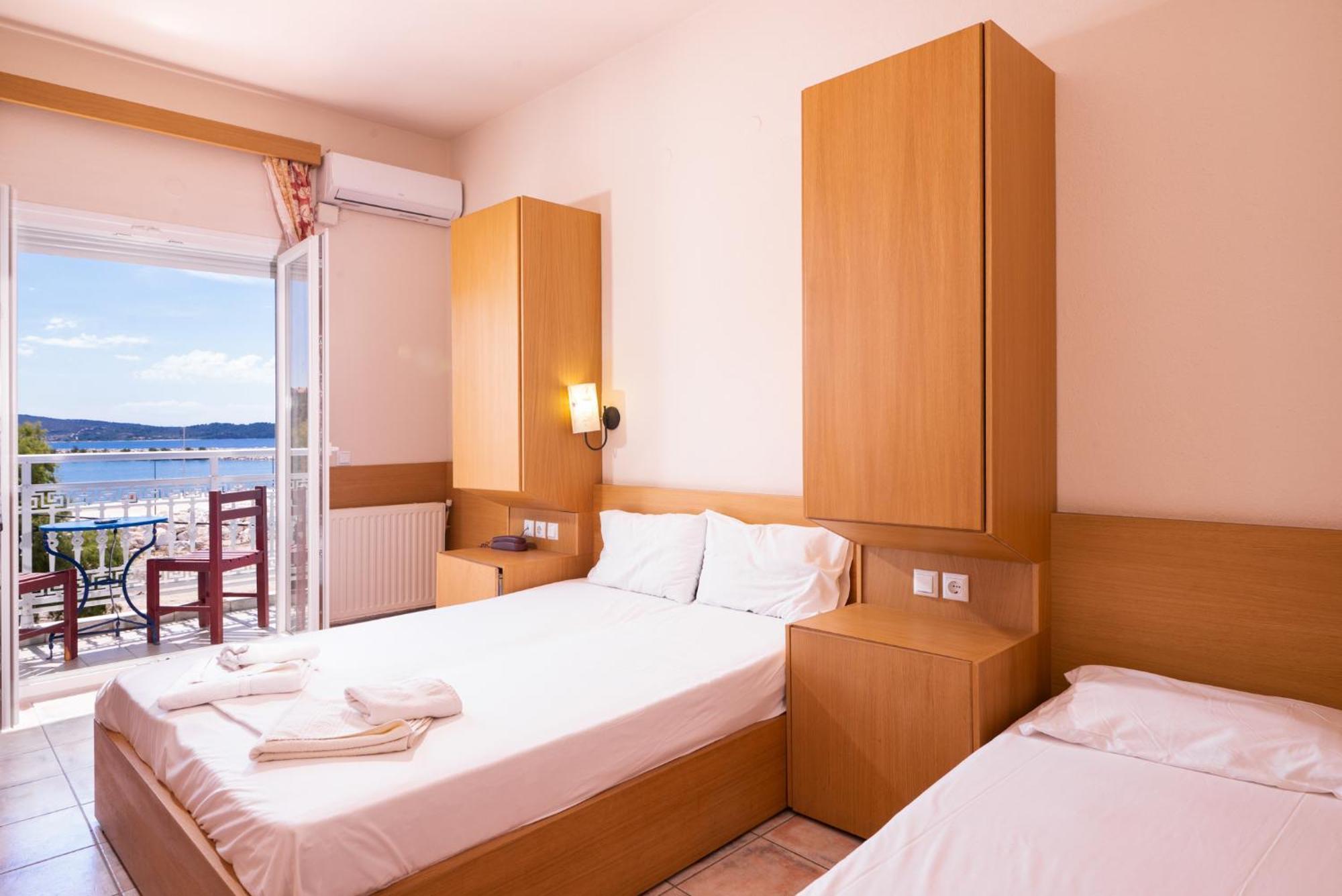 Hotel Ralitsa リメナリア エクステリア 写真